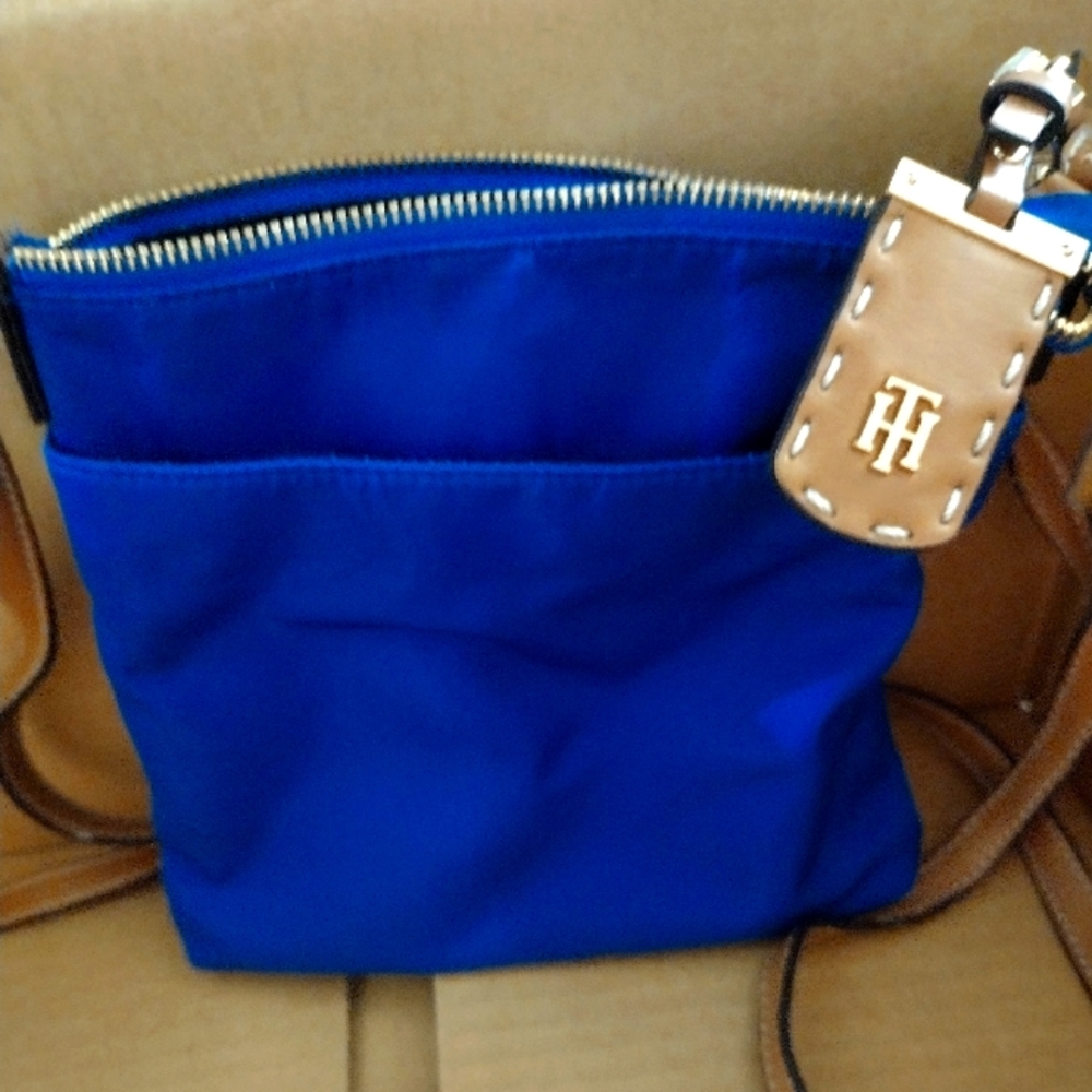 Tommy Hilfiger Julia Crossbody